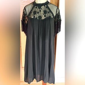 Taylor & Sage Black Lace Dress, SIZE XL, BEAUTIFUL LACE DETAILS, LIGHTWEIGHT, ❤️